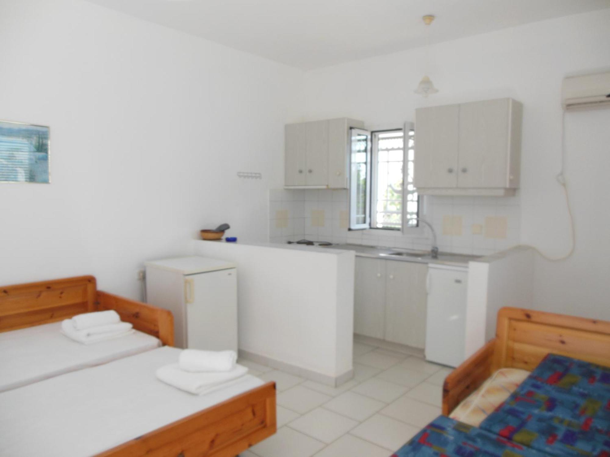 Helonata Apartments Аркуді Екстер'єр фото